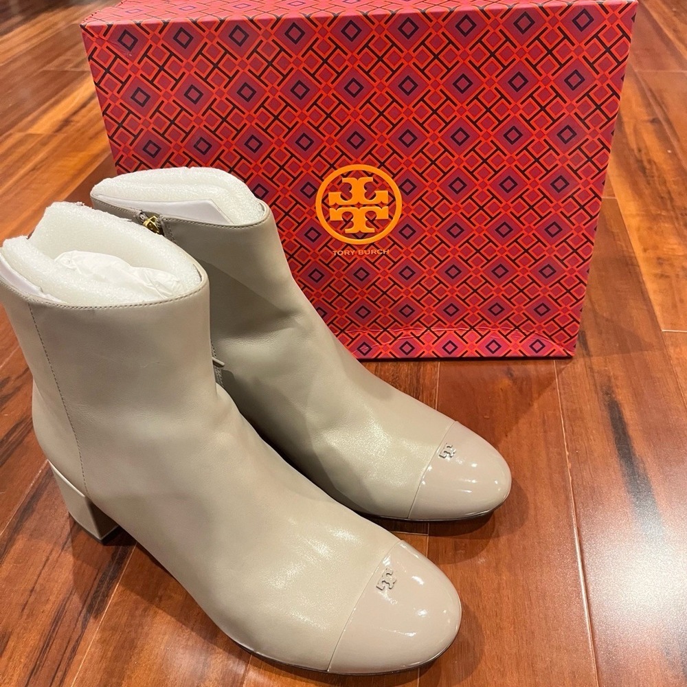Tory Burch Boots Shoes New NIB Shelby Dust Storm 50mm Women Shoe Taupe Gray 10.5